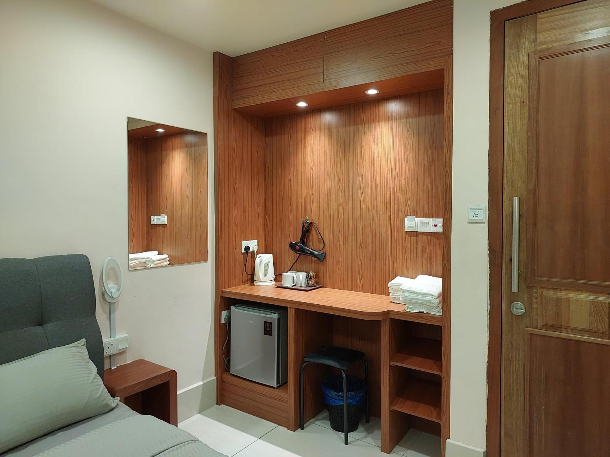 De Benz Inn Malacca Zimmer foto
